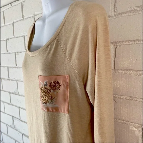 C Cream Pink 3/4 Sleeve Embellished Top - Picture 3 of 6